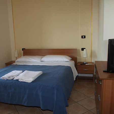 Laghetto Ai Portici Bed & Breakfast Pastrengo Bilik gambar