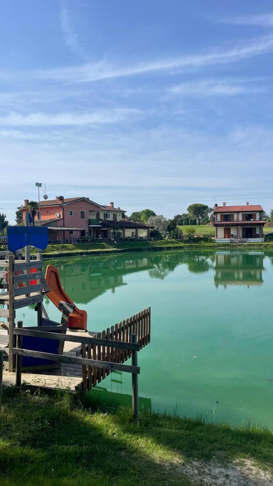 Laghetto Ai Portici Bed & Breakfast Pastrengo Luaran gambar