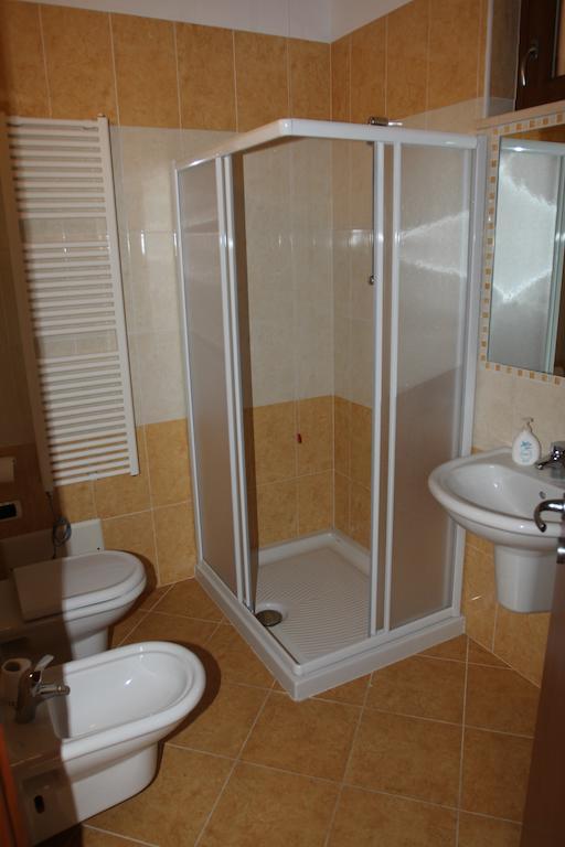 Laghetto Ai Portici Bed & Breakfast Pastrengo Bilik gambar