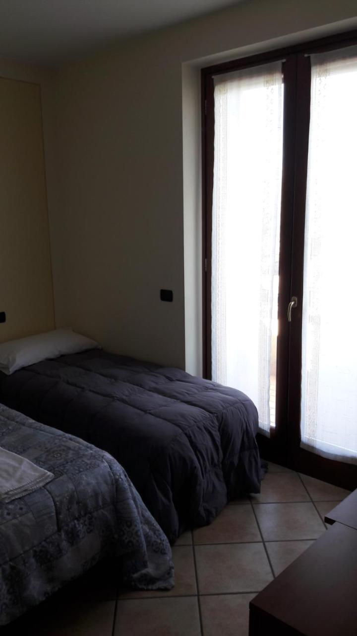 Laghetto Ai Portici Bed & Breakfast Pastrengo Luaran gambar