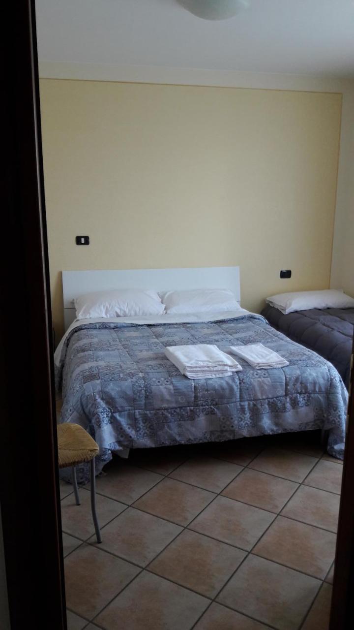 Laghetto Ai Portici Bed & Breakfast Pastrengo Luaran gambar