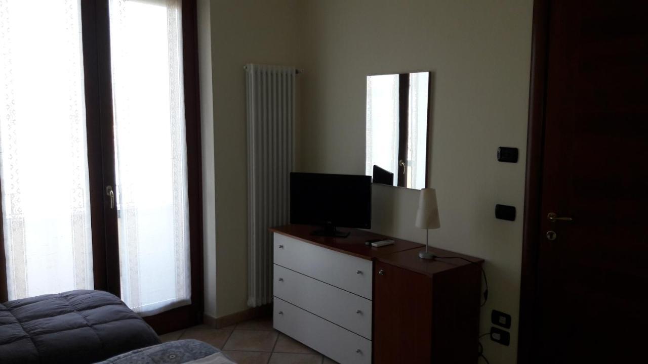 Laghetto Ai Portici Bed & Breakfast Pastrengo Luaran gambar
